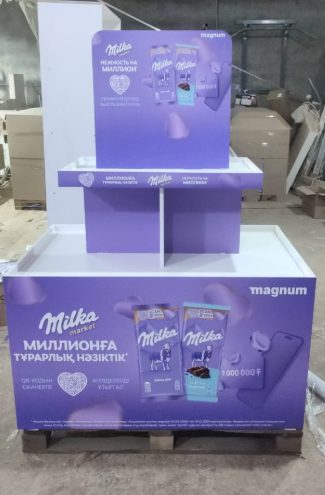 Milka: POSM в торговой точке 06